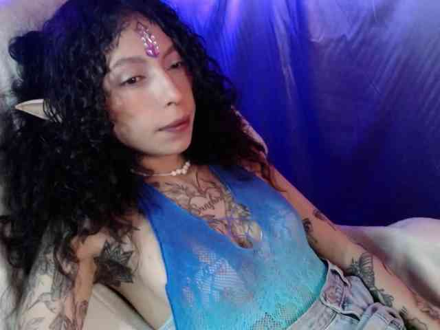 TamikaAoki webcam
