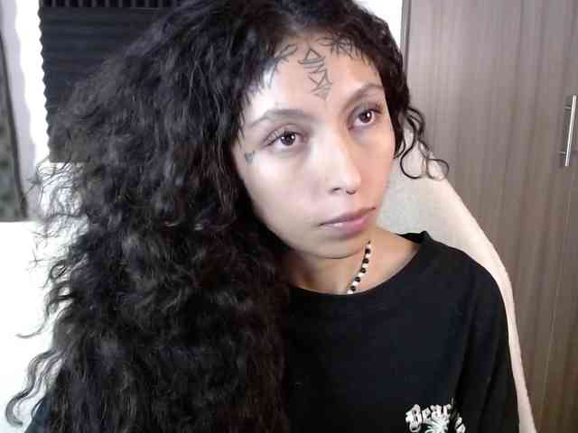 TamikaAoki webcam