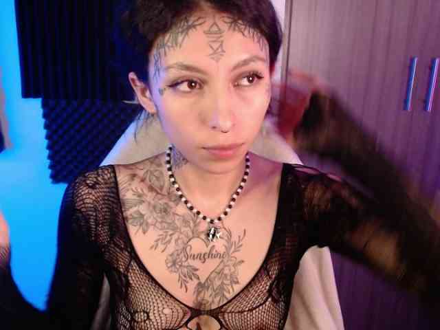 TamikaAoki webcam