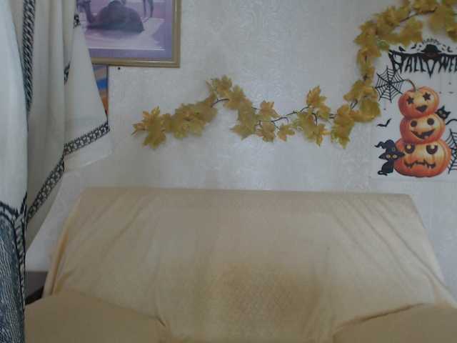Milf4love live cam on BongaCams