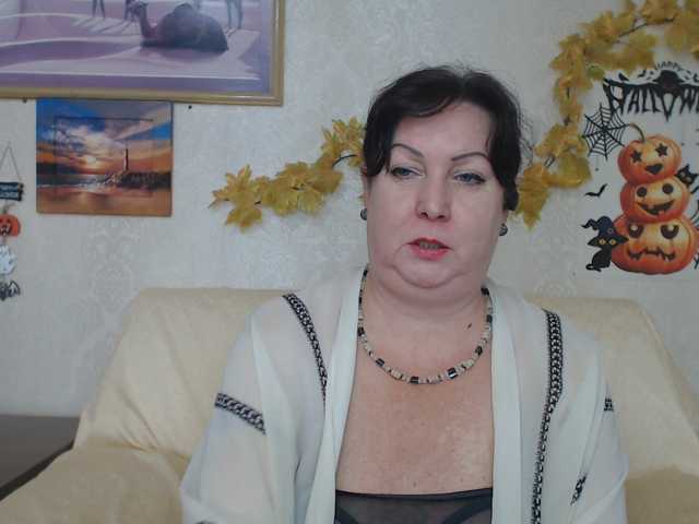 Milf4love live cam on BongaCams