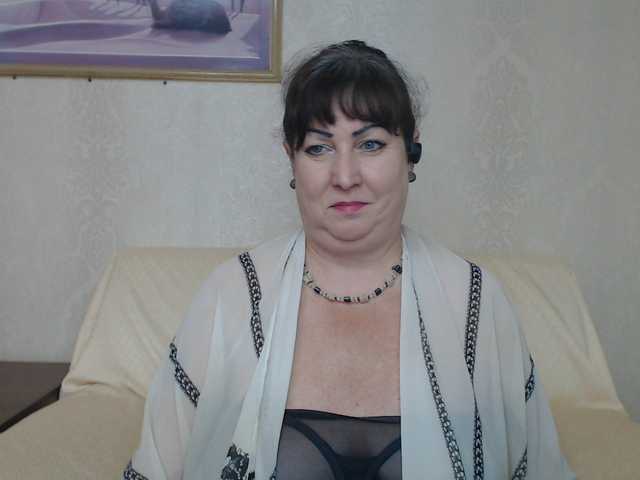 Milf4love live cam on BongaCams