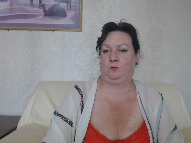 Milf4love live cam on BongaCams