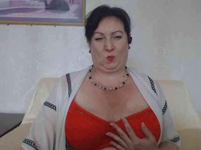 Milf4love webcam
