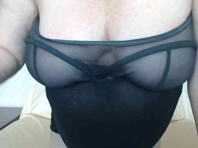 Milf4love webcam