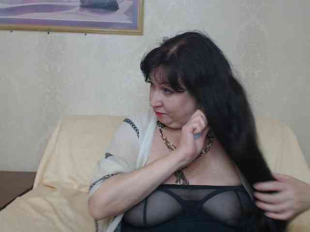 Milf4love webcam