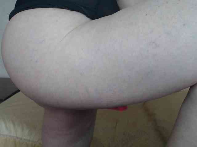 Milf4love webcam