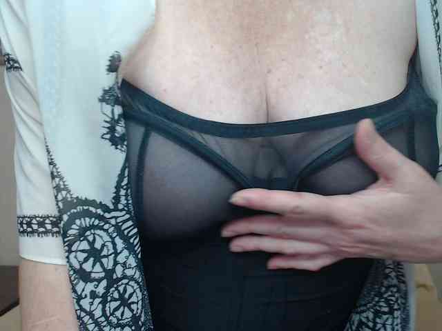 Milf4love webcam