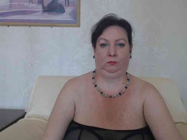 Milf4love webcam