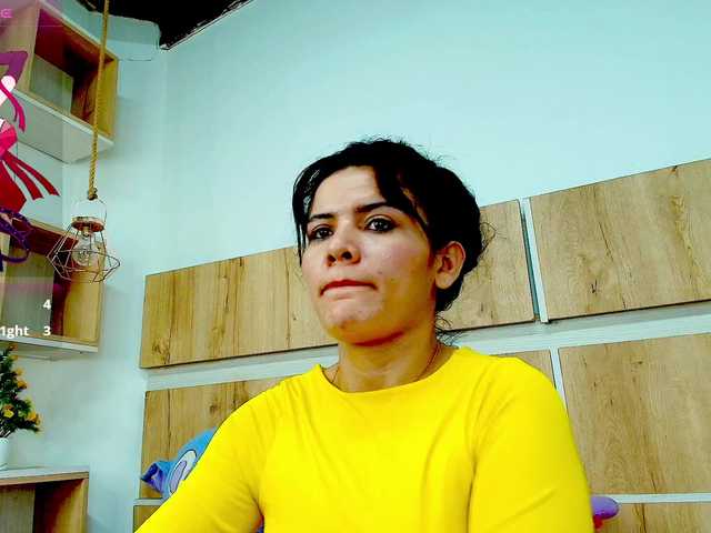 LiaKalifa live cam on BongaCams
