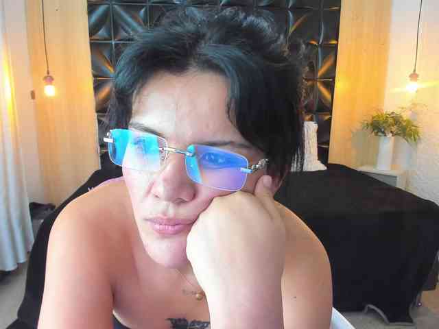 Modelo: LiaKalifa