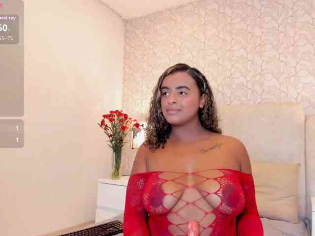 ScarletCruz webcam