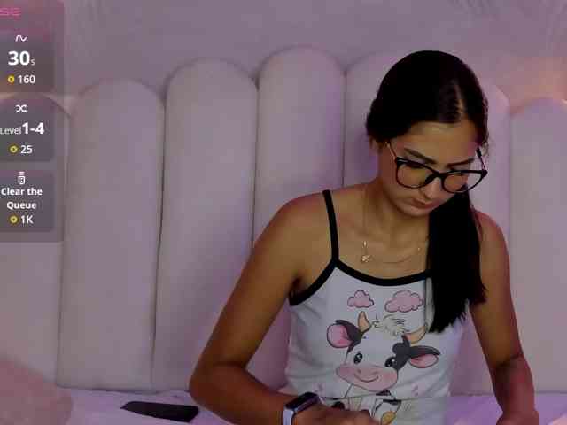 Sweet--lily webcam
