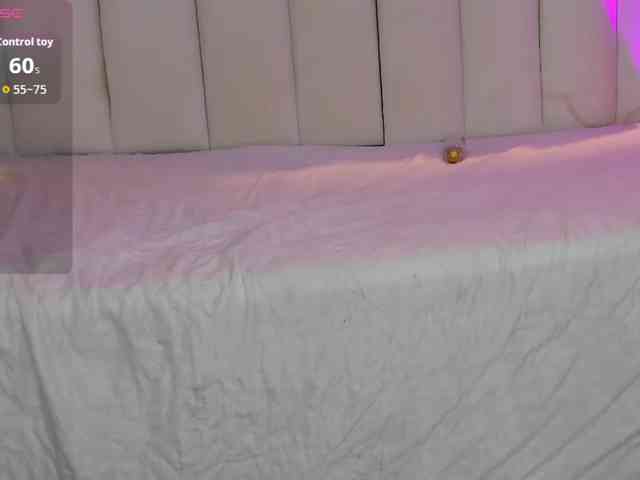 Sweet--lily webcam