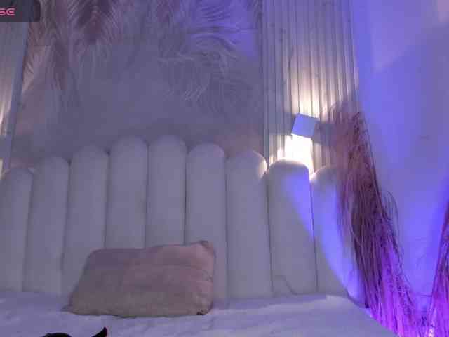 Sweet--lily webcam