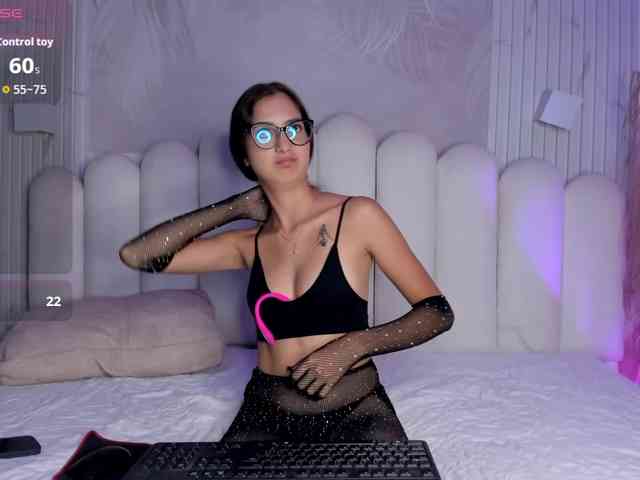 Sweet--lily webcam