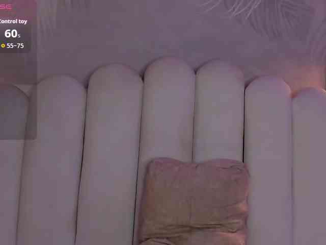 Sweet--lily webcam