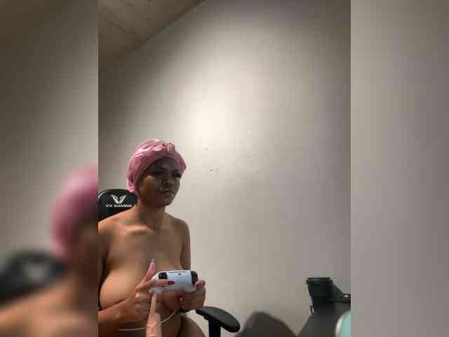 Angeliio-1 Sex Cam Show