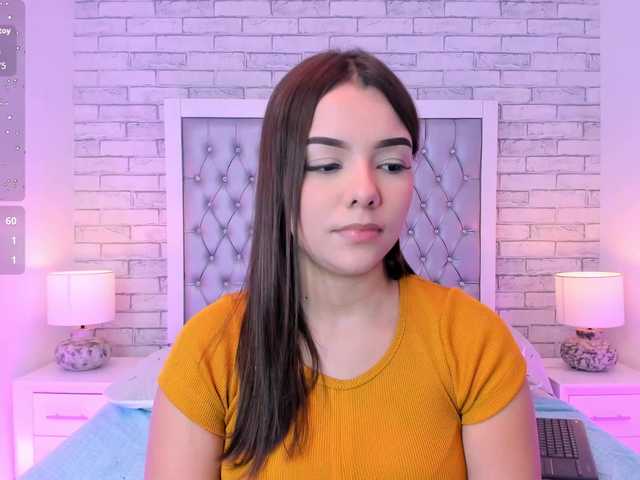 AlysonHill live cam on BongaCams