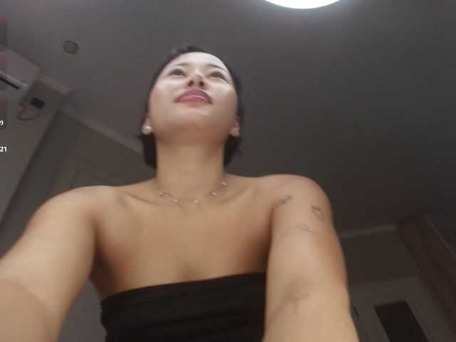 hangohoo live cam on BongaCams