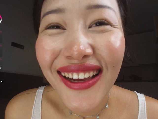 hangohoo live cam on BongaCams