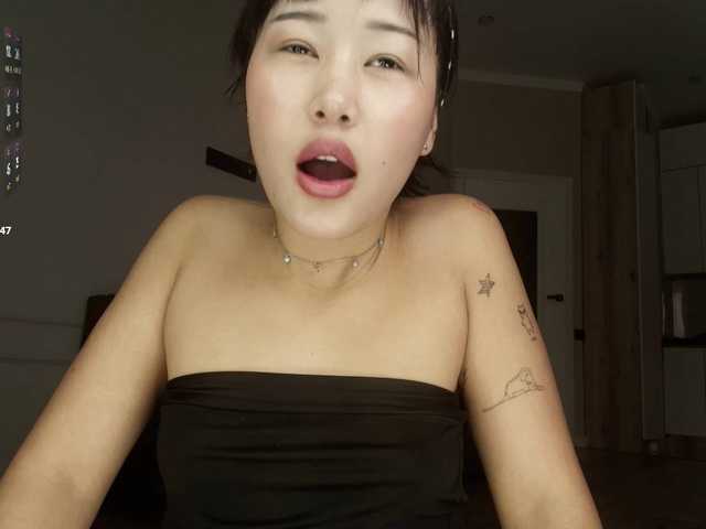 hangohoo live cam on BongaCams