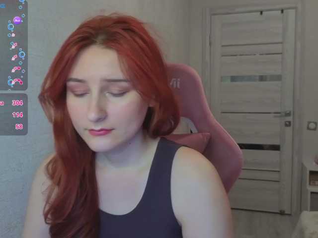 Lumulav9, en directo ahora en BongaCams