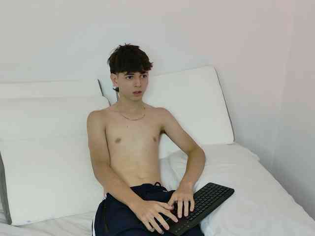 Joseph-blaze Sex Cam Show