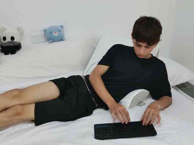 Joseph-blaze Sex Cam Show