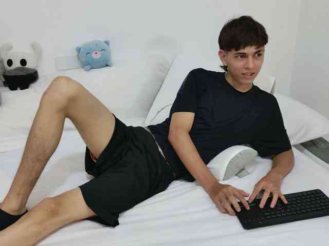 Joseph-blaze Sex Cam Show