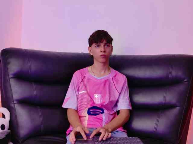 Joseph-blaze Sex Cam Show
