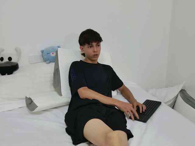 Joseph-blaze Sex Cam Show