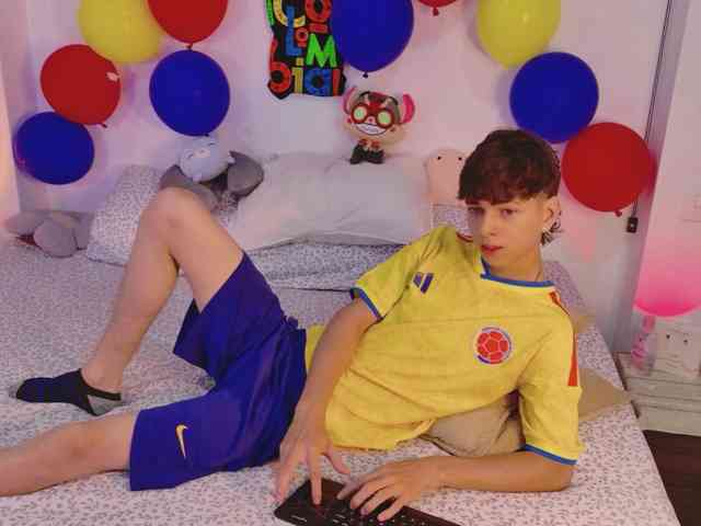 Joseph-blaze Sex Cam Show
