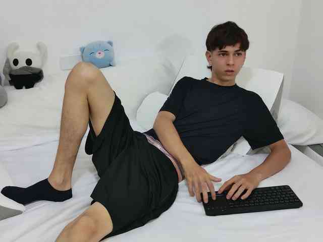 Joseph-blaze Sex Cam Show