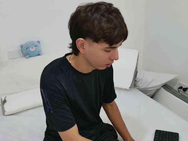 Joseph-blaze Sex Cam Show