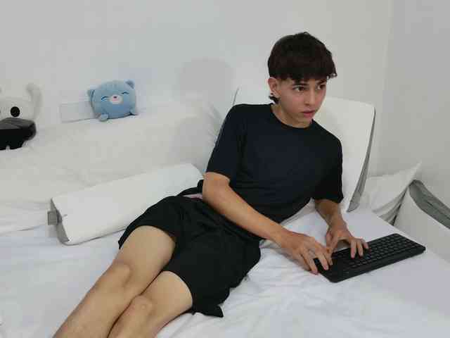 Joseph-blaze Sex Cam Show