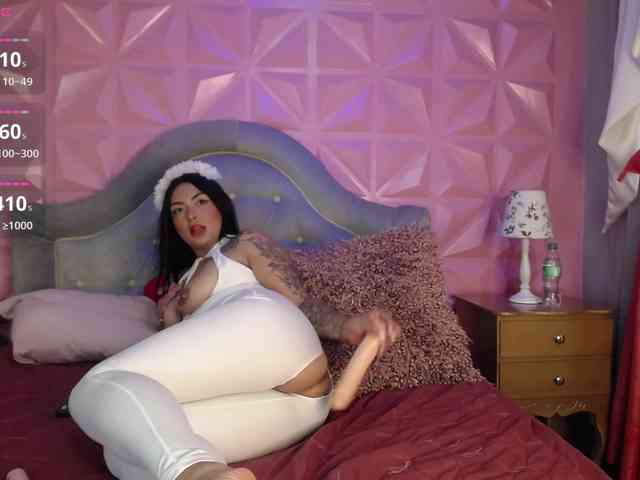 KiaraMoon1 webcam