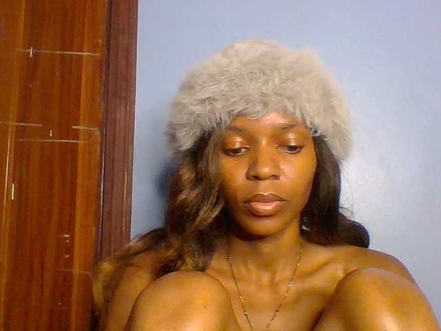 Spiced-sweetness live webcam show