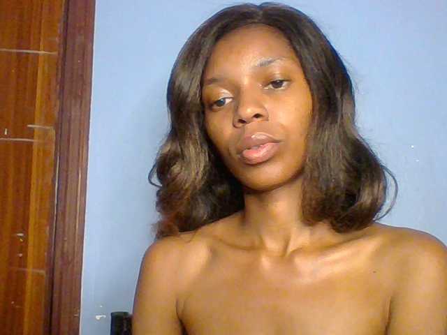 Spiced-sweetness live webcam show