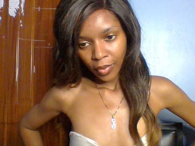 Spiced-sweetness live webcam show