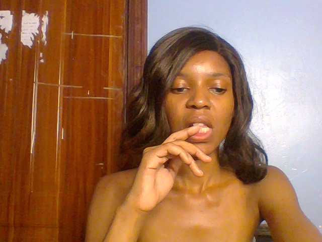 Spiced-sweetness live webcam show