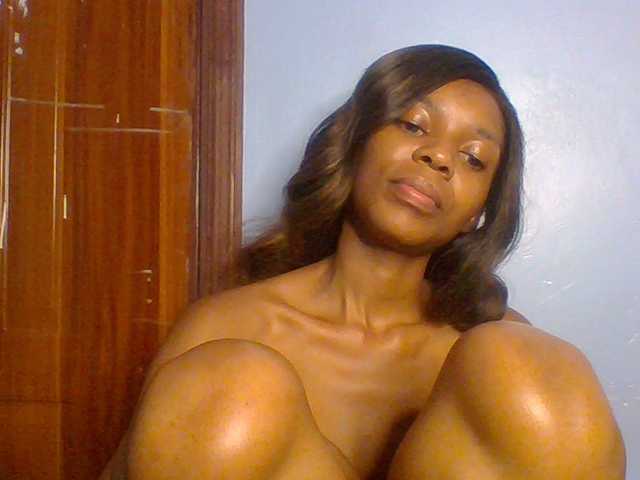 Spiced-sweetness live webcam show