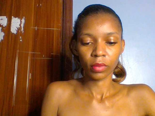 Spiced-sweetness live cam