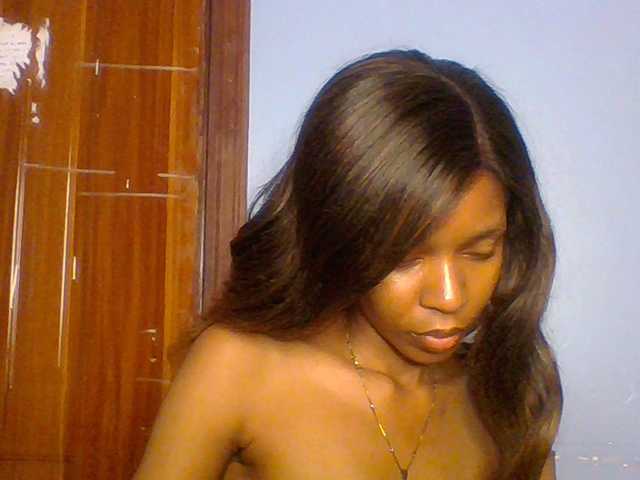 Spiced-sweetness live webcam show