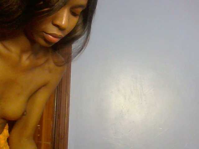 Spiced-sweetness live webcam show