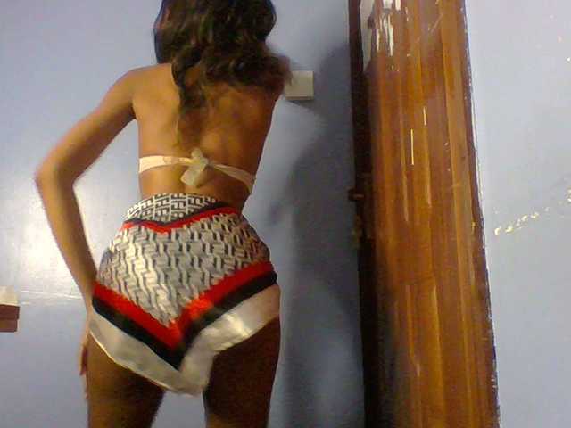 Spiced-sweetness live webcam show