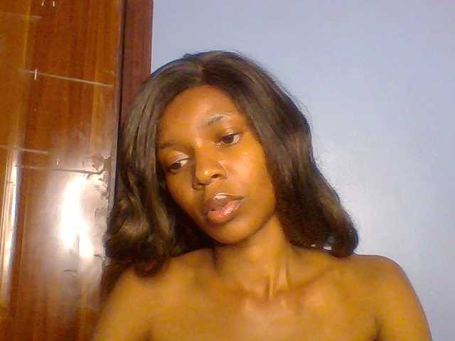 Spiced-sweetness live webcam show