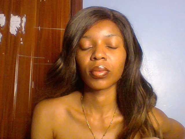Spiced-sweetness live webcam show