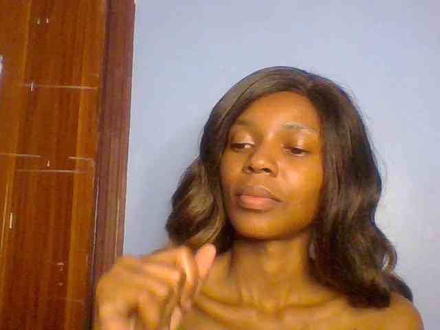 Model: Spiced-sweetness