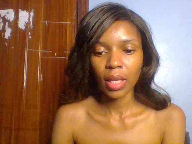 Model: Spiced-sweetness